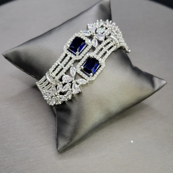 New rhodium plated AD bangle - Picture 1 of 3